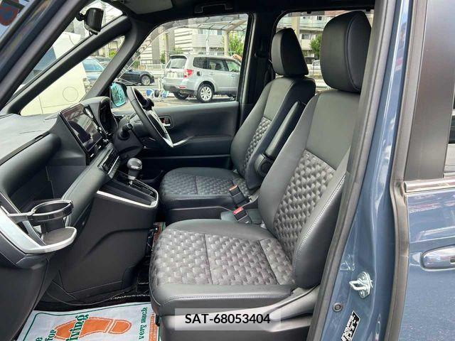 Toyota VOXY 2022-03 370321-25