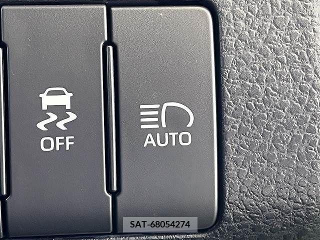 Toyota HARRIER 2019-05 271379-7