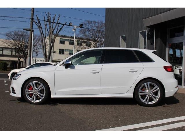 Audi S3 2020-04 3489-3
