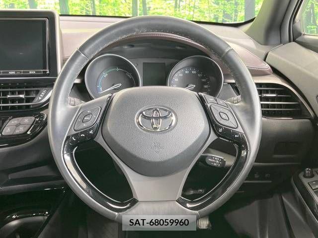 Toyota C-HR 2016-12 295008-11