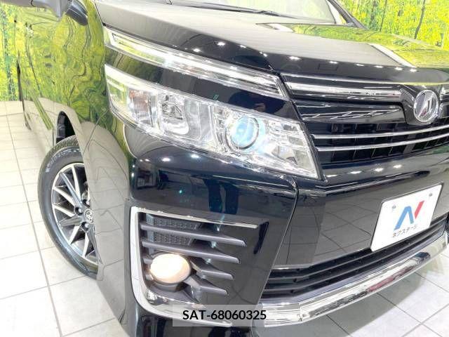 Toyota VOXY 2015-07 222057-13