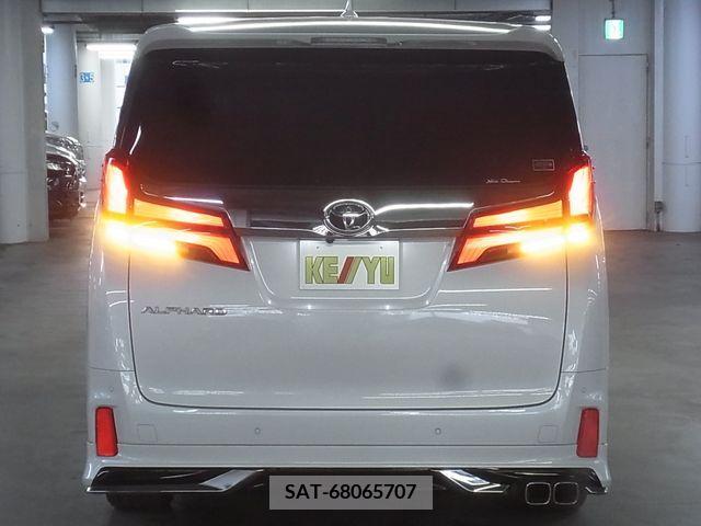 Toyota ALPHARD 2020-11 209952-5