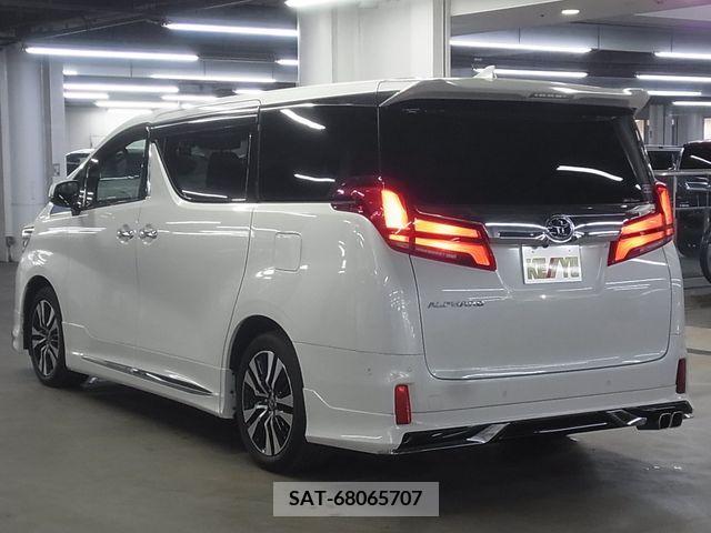 Toyota ALPHARD 2020-11 209952-6