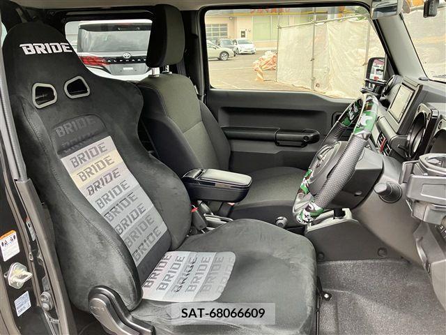 Suzuki JIMNY 2021-11 348462-14