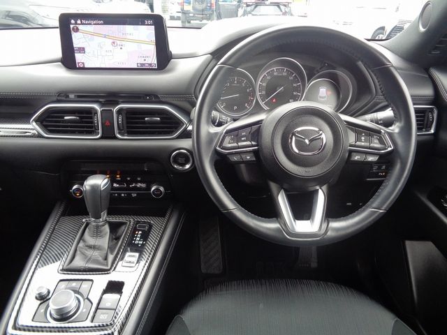 Mazda CX-8 2020-07 10979-1