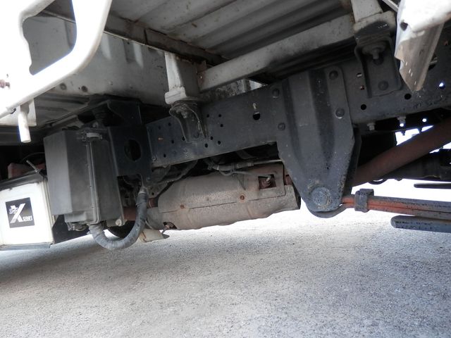 Nissan ATLAS 2008-08 379-16