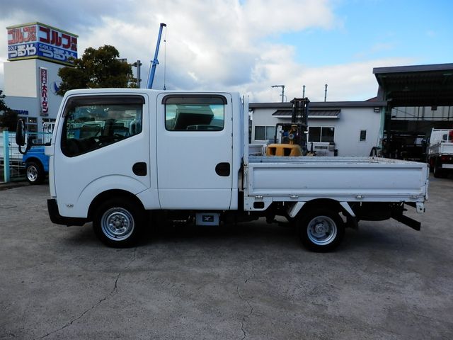 Nissan ATLAS 2008-08 379-6