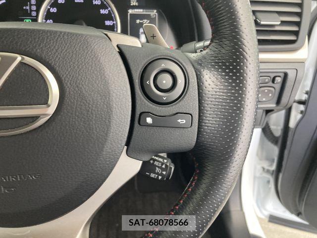 Lexus CT 2015-10 362705-25