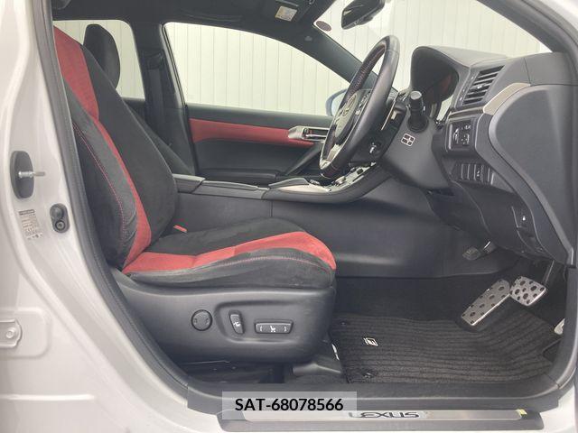Lexus CT 2015-10 362705-4