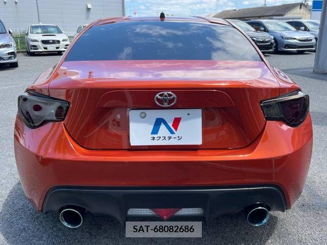 Toyota 86 2012-05 355212-16