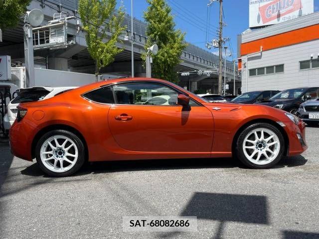 Toyota 86 2012-05 355212-14