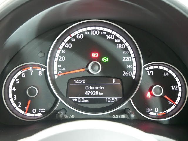 VolksWagen THE BEETLE 2014-11 183403-25