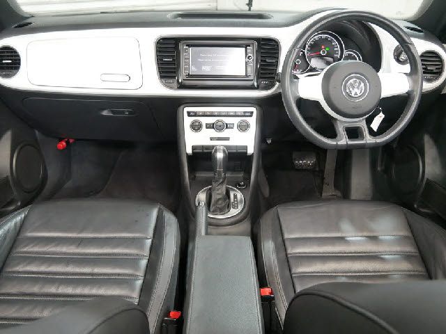 VolksWagen THE BEETLE 2014-11 183403-1