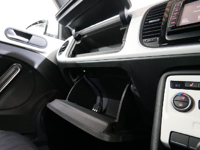 VolksWagen THE BEETLE 2014-11 183403-27