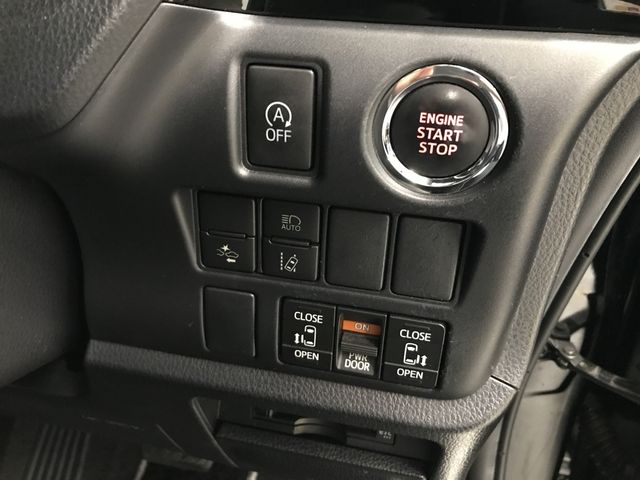 Toyota VOXY 2018-12 21406-20