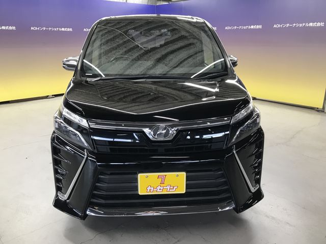 Toyota VOXY 2018-12 21406-1
