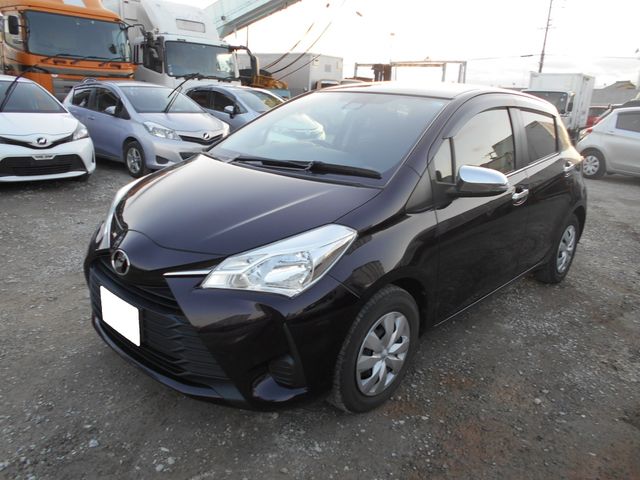 Toyota VITZ 2017-03 28399-3