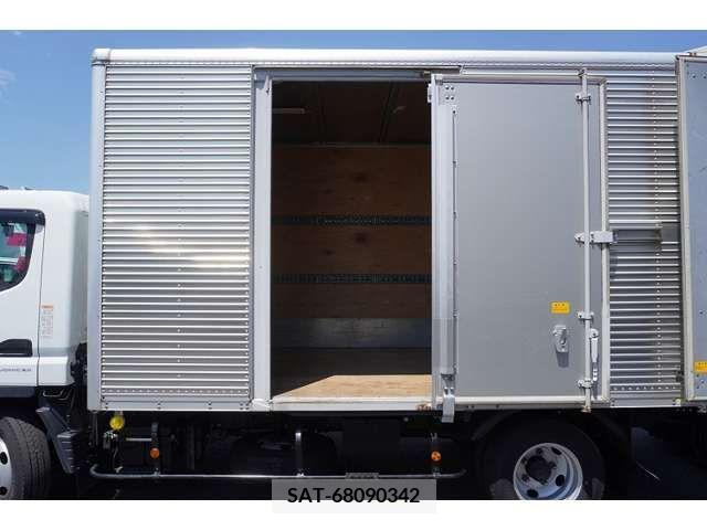 Mitsubishi CANTER 2019-02 350234-18