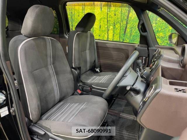 Toyota SPADE 2016-04 383287-8