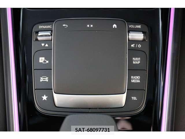 Amg A-Class 2022-03 292199-17