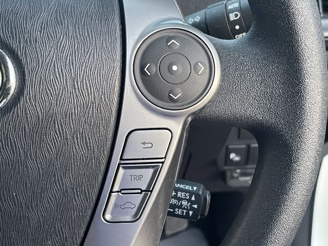 Toyota PRIUS ALPHA 2018-07 18737-17