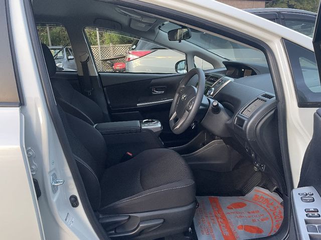 Toyota PRIUS ALPHA 2018-07 18737-4