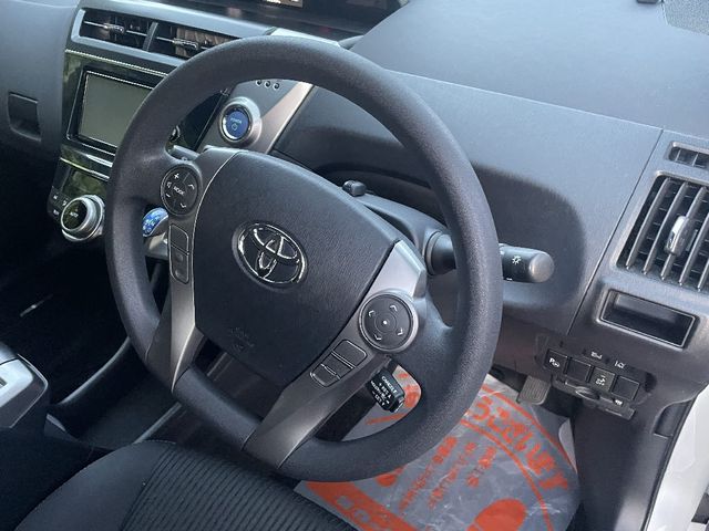 Toyota PRIUS ALPHA 2018-07 18737-8