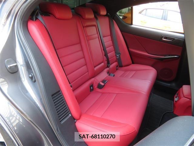 Lexus IS 2021-07 334422-7