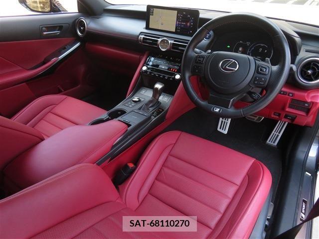 Lexus IS 2021-07 334422-4
