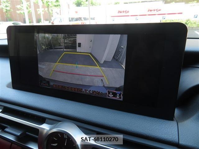 Lexus IS 2021-07 334422-10