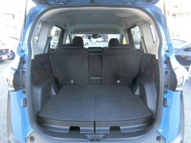 Toyota SIENTA 2021-08 193150-8