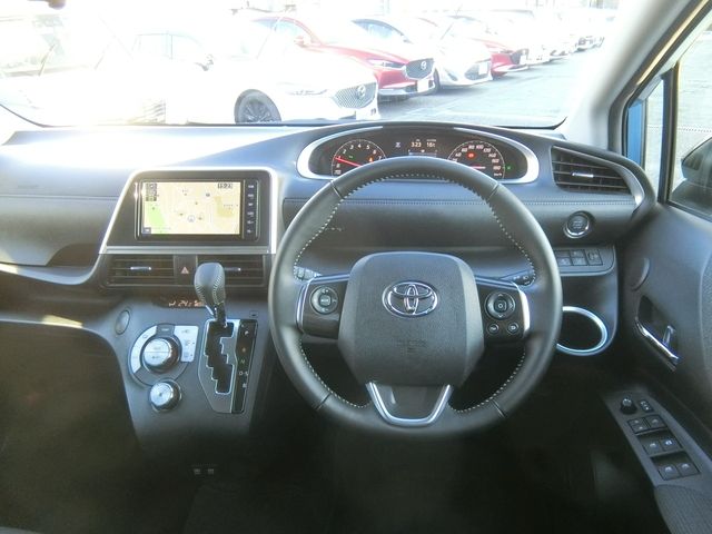 Toyota SIENTA 2021-08 193150-3