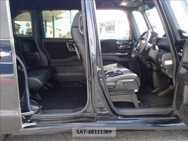 Honda N BOX CUSTOM 2021-08 213672-5