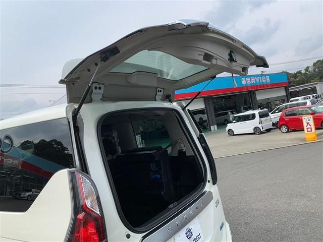 Nissan SERENA 2018-07 188391-10
