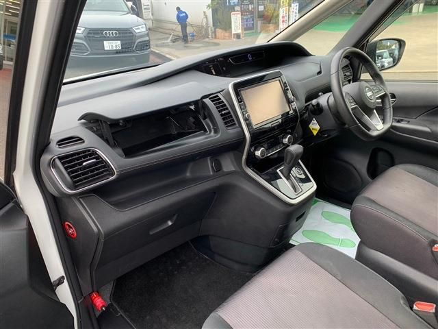 Nissan SERENA 2018-07 188391-17
