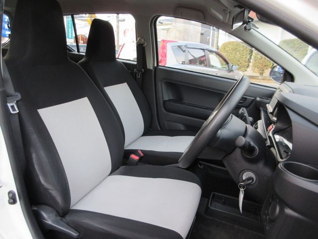 Daihatsu MIRA ES 2018-08 16068-9