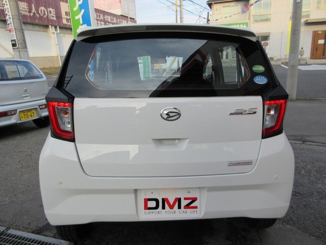 Daihatsu MIRA ES 2018-08 16068-3