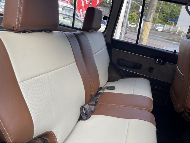 Toyota LAND CRUISER 1988-11 5639-9