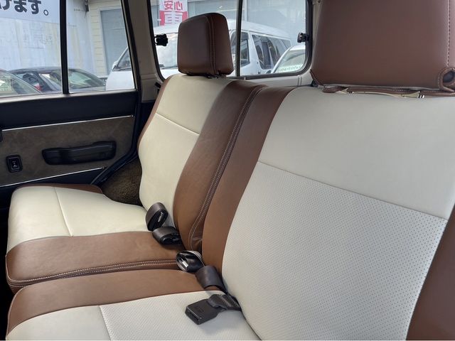 Toyota LAND CRUISER 1988-11 5639-13