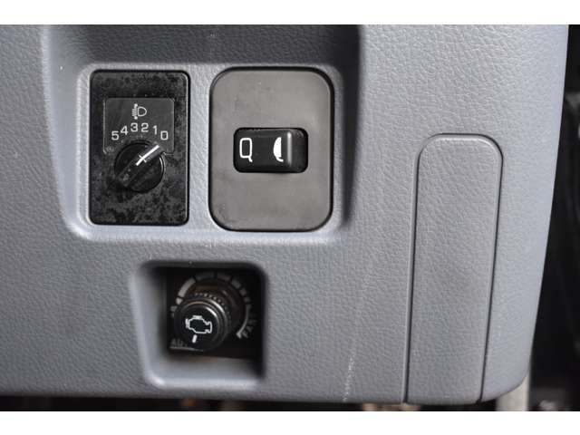 Mitsubishi CANTER 2003-09 24404-14