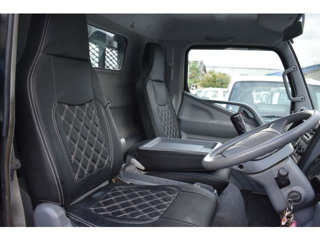 Mitsubishi CANTER 2003-09 24404-5