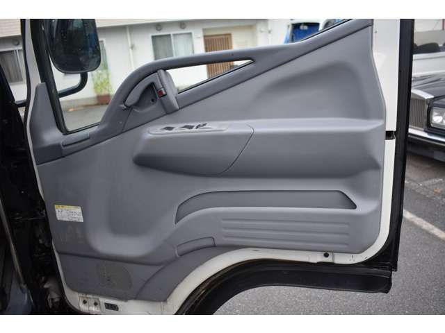 Mitsubishi CANTER 2003-09 24404-7