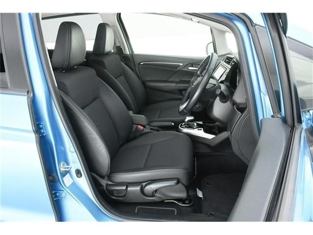 Honda FIT HYBRID 2018-03 27719-9
