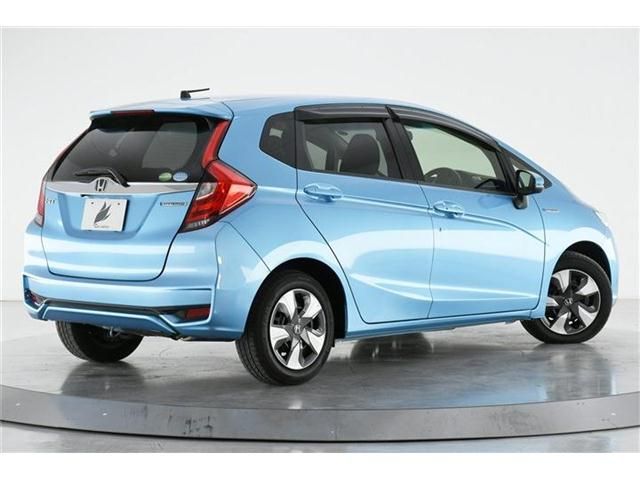 Honda FIT HYBRID 2018-03 27719-1