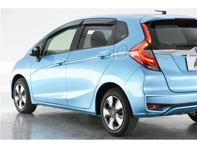 Honda FIT HYBRID 2018-03 27719-4
