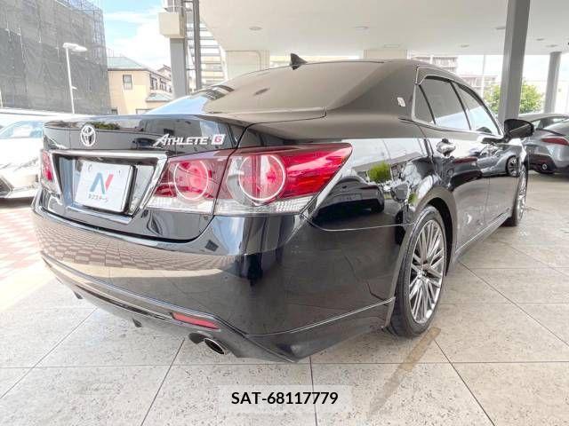Toyota CROWN SEDAN 2018-01 347569-18