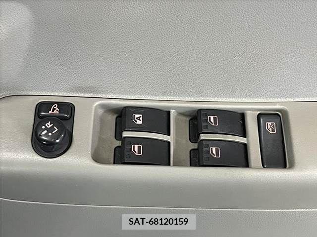 Daihatsu MOVE CONTE 2012-05 325765-23