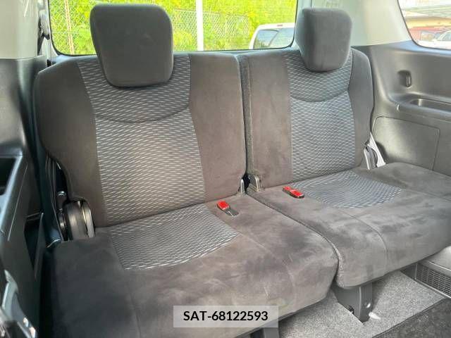 Nissan SERENA 2016-02 324918-11