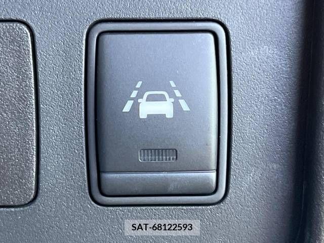 Nissan SERENA 2016-02 324918-7