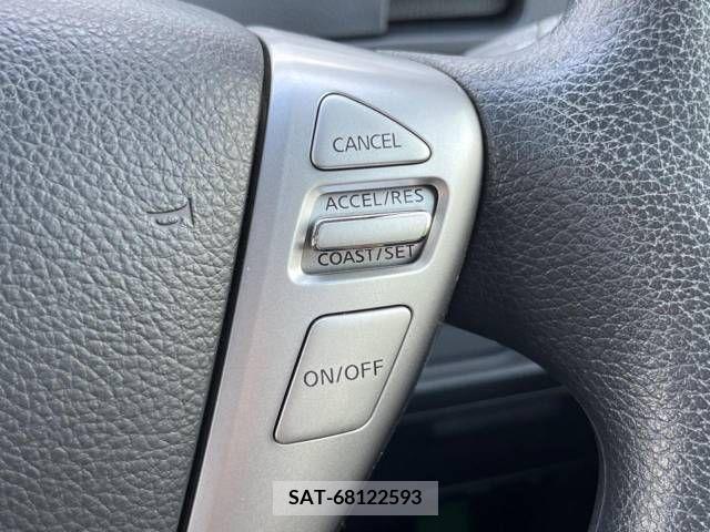 Nissan SERENA 2016-02 324918-6